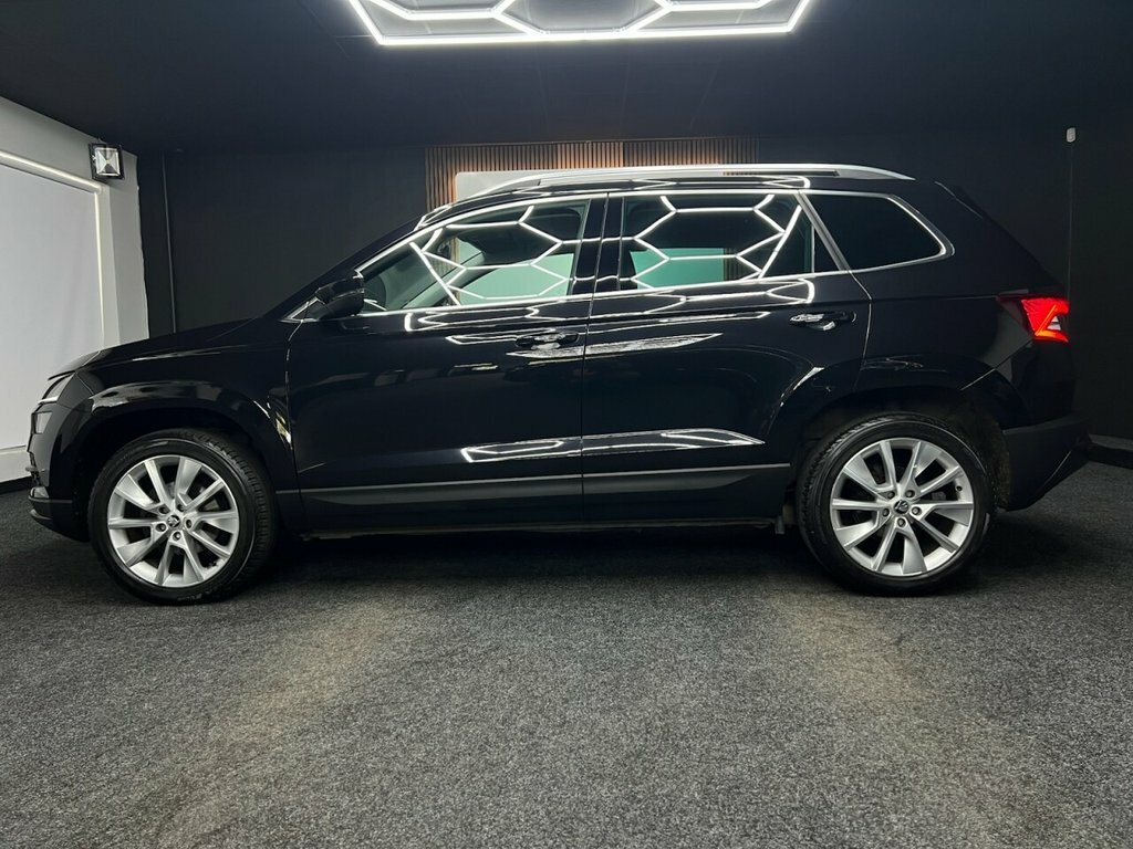 Skoda Karoq 1.6L Se L PJ68YNV Black #4