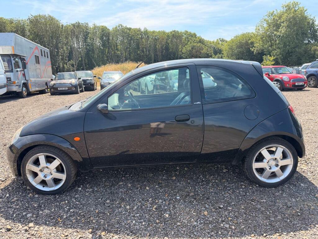 Ford KA Hatchback 1.6 Sport Se 200707 Black #4