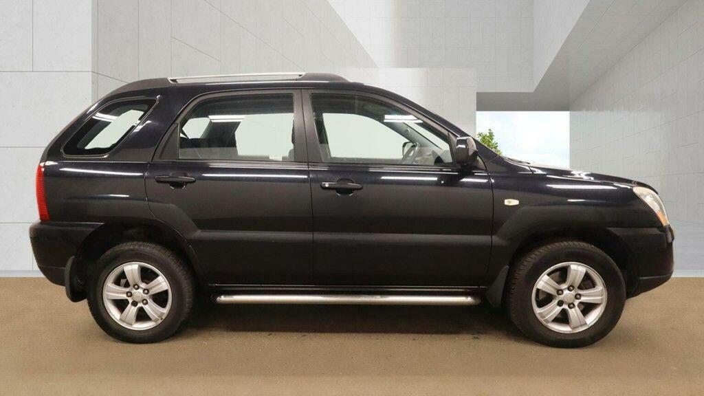 Kia Sportage 2.0 Crdi Xe 2Wd Black #5