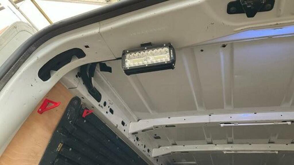 Renault Master White #9