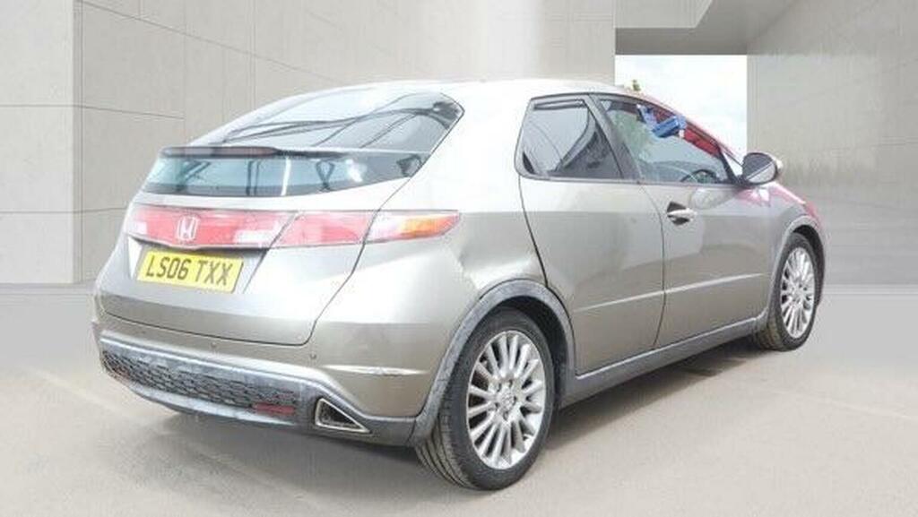 Honda Civic 1.8 I-vtec Es I-shift Grey #6