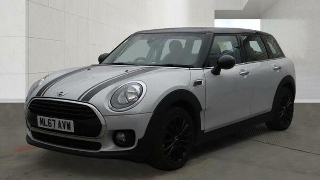 Mini Clubman 1.5 Cooper Black Pack Euro 6 Ss 6Dr Silver #2