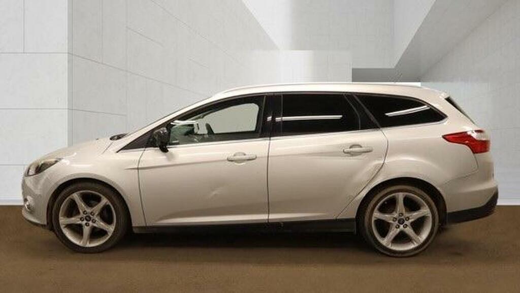 Ford Focus Estate 1.6 Tdci Titanium Navigator Euro 5 Ss Silver #6