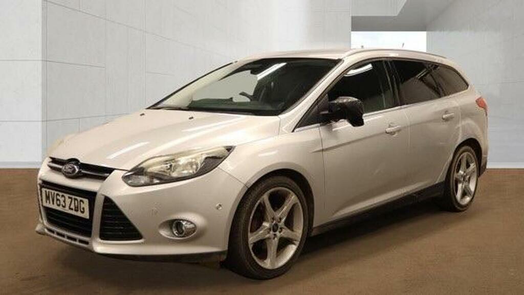 Ford Focus Estate 1.6 Tdci Titanium Navigator Euro 5 Ss Silver #2