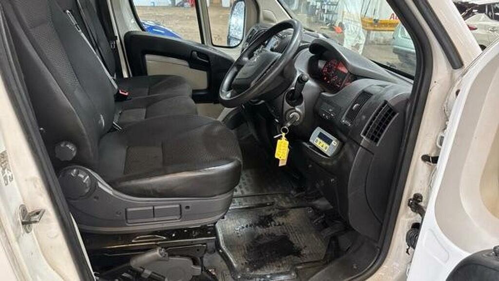 Peugeot Boxer 2.2 Hdi 335 Fwd L3 White #5