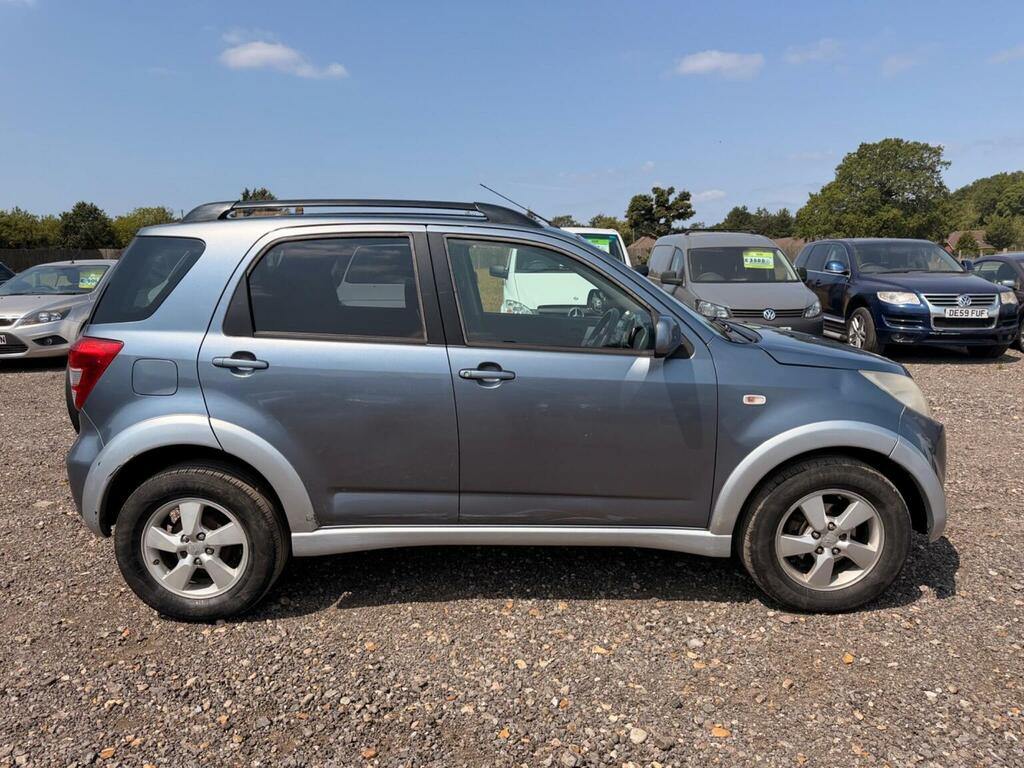 Daihatsu Terios 1.5 S Suv Black #8