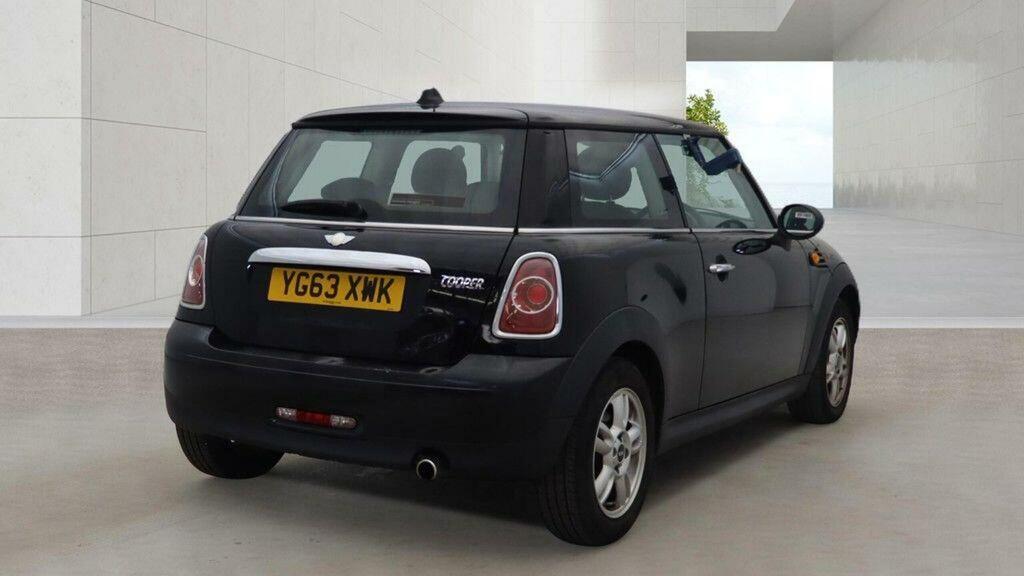 Mini Hatch 1.6 Cooper Euro 5 Ss Black #4
