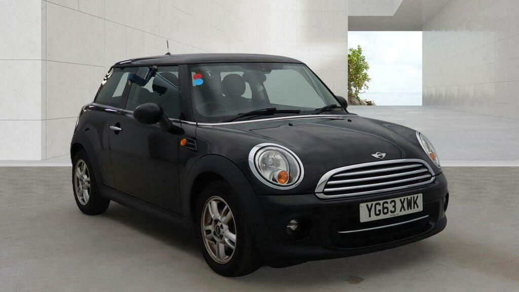 Mini Hatch 1.6 Cooper Euro 5 Ss Black