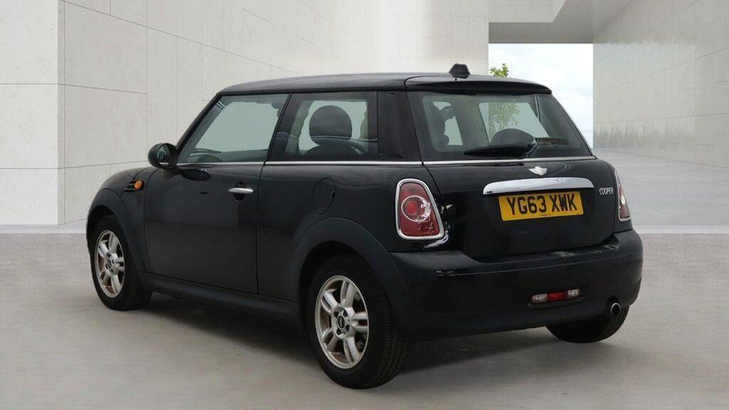 Mini Hatch 1.6 Cooper Euro 5 Ss Black #3