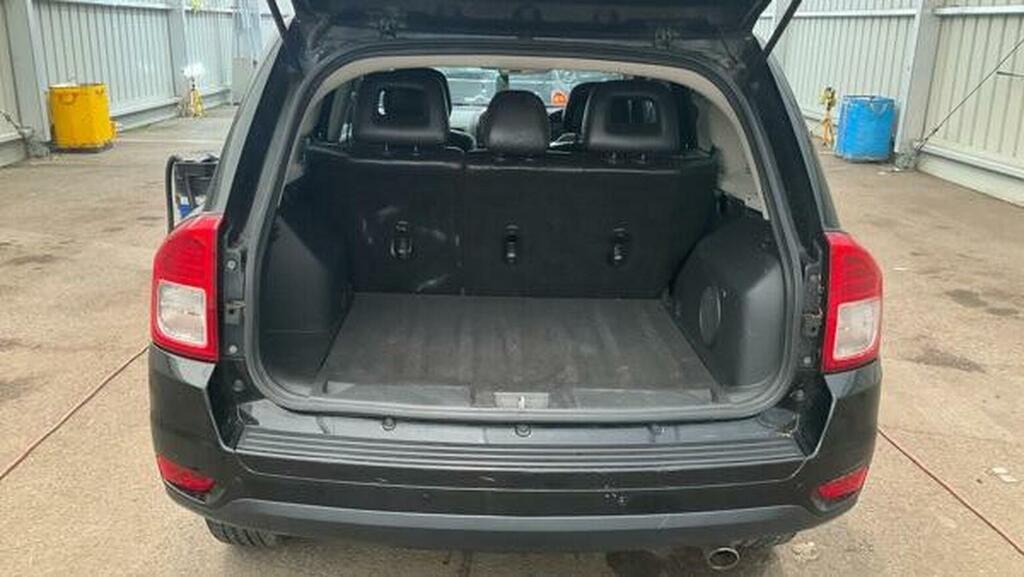 Jeep Compass 2.0 Sport 2Wd White #8