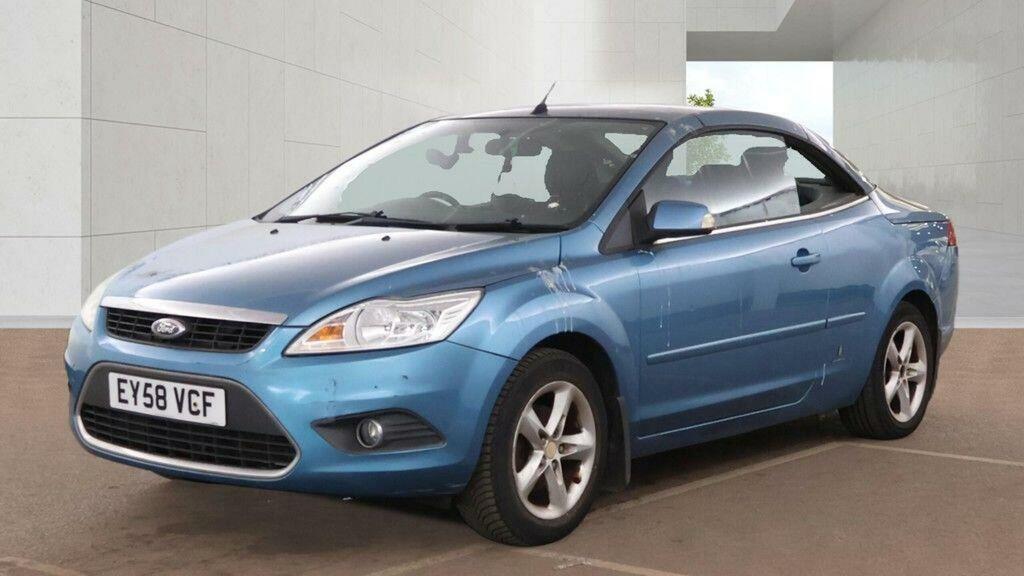 Ford Focus Cc 2.0 Cc-2 - Part Ex To Clear - 17 Service Stamp Red #9