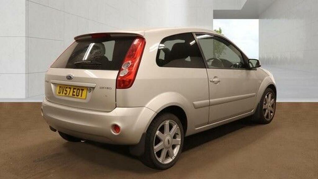 Ford Fiesta 1.25 Style Climate Black #8