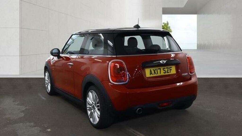 Mini Hatch 1.5 Cooper Euro 6 Ss Red #4
