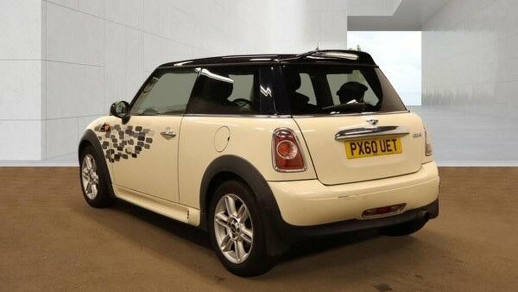 Mini Hatch 1.6 Cooper Euro 5 White #4