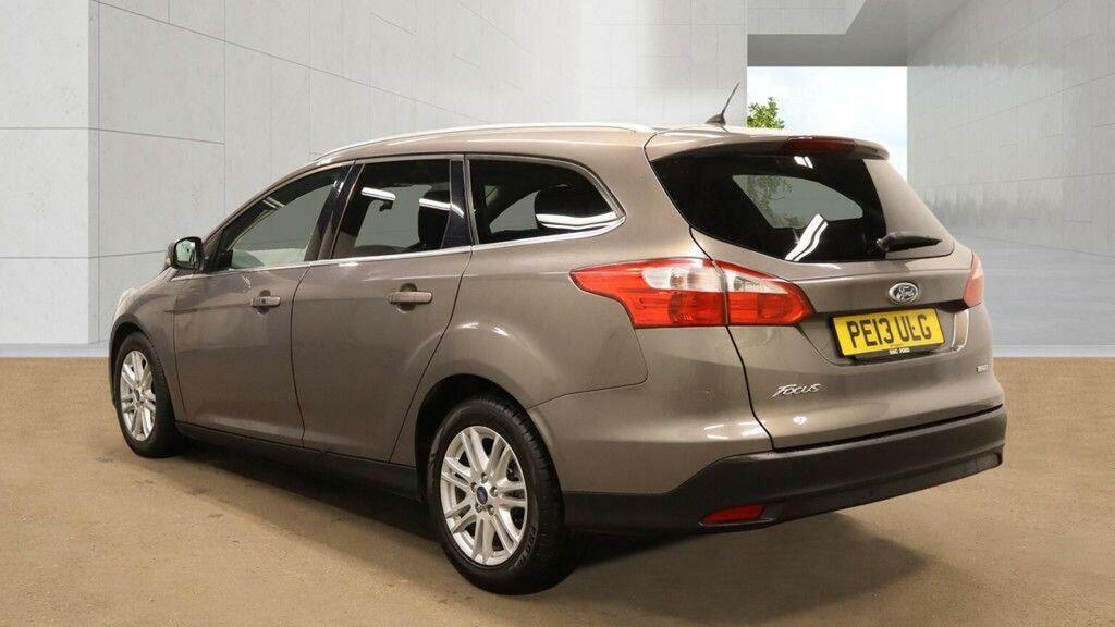 Ford Focus Estate 1.6 Tdci Titanium Euro 5 Ss 201313 Brown #4