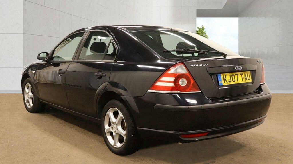 Ford Mondeo 1.8 Edge Black #3