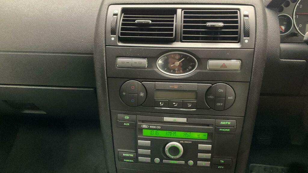 Ford Mondeo 2.0 Tdci Silver #13
