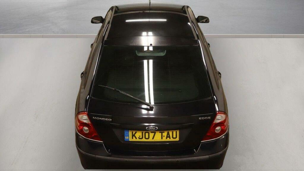 Ford Mondeo 1.8 Edge Black #5