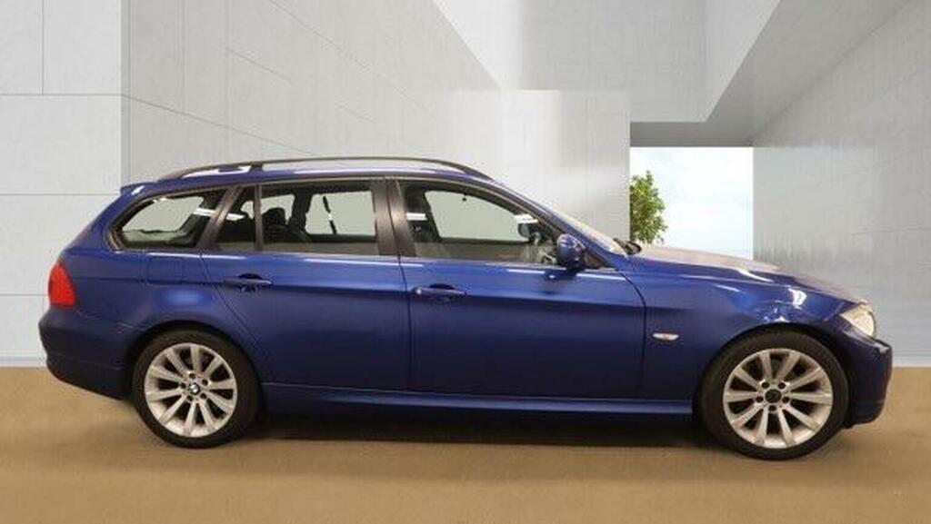 BMW 3 Series Saloon 2.0 Black #7