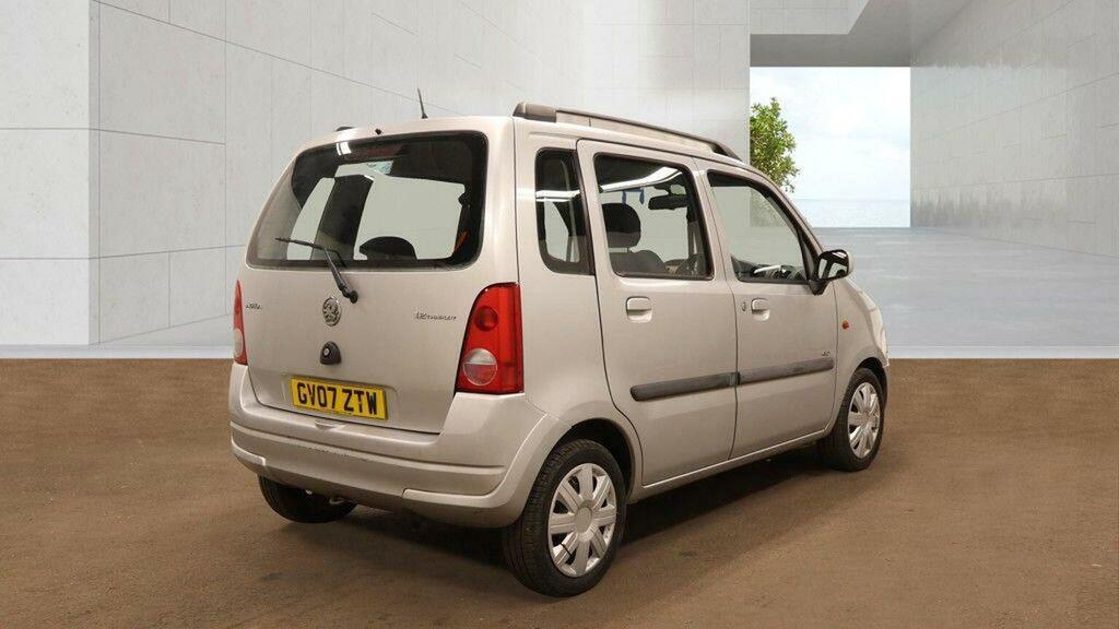 Vauxhall Agila Enjoy 16V Twinport 5-Door Red #8