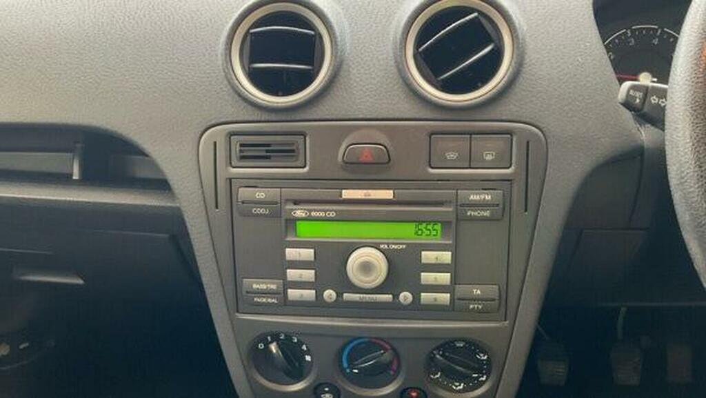 Ford Fusion 1.4 Zetec Climate Grey #10
