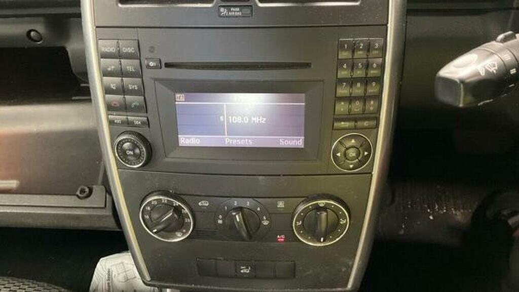Mercedes-Benz A Class 1.5L A160 Elegance Se Grey #11
