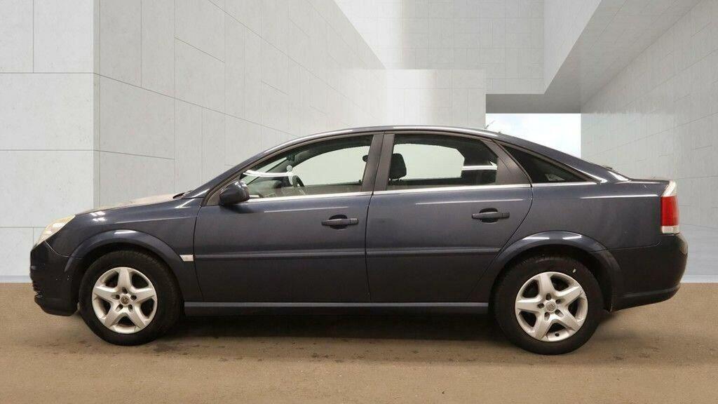 Vauxhall Vectra Hatchback 1.8 Vvt Exclusiv 200808 Blue #6