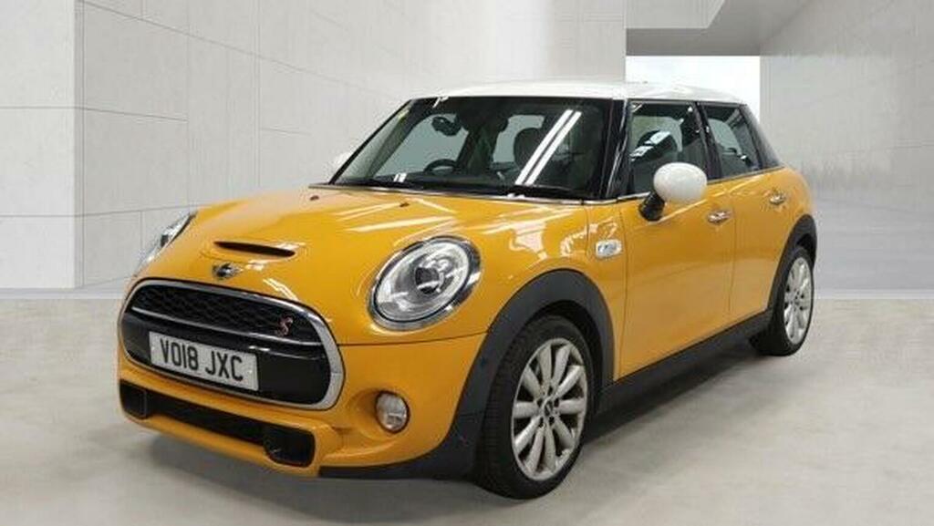 Mini Hatch Hatchback 2.0 Cooper S Euro 6 Ss 201818 VO18JXC Orange #3