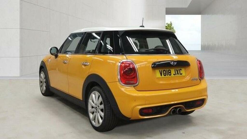 Mini Hatch Hatchback 2.0 Cooper S Euro 6 Ss 201818 VO18JXC Orange #4
