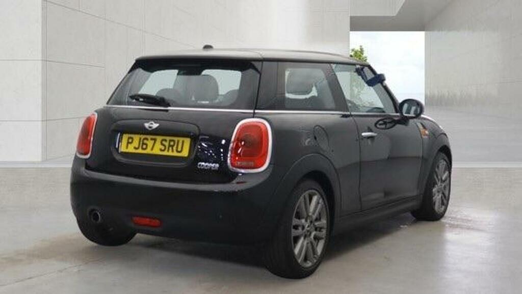 Mini Hatch Hatchback 1.5 Cooper Seven Euro 6 Ss 2017 PJ67SRU Black #4