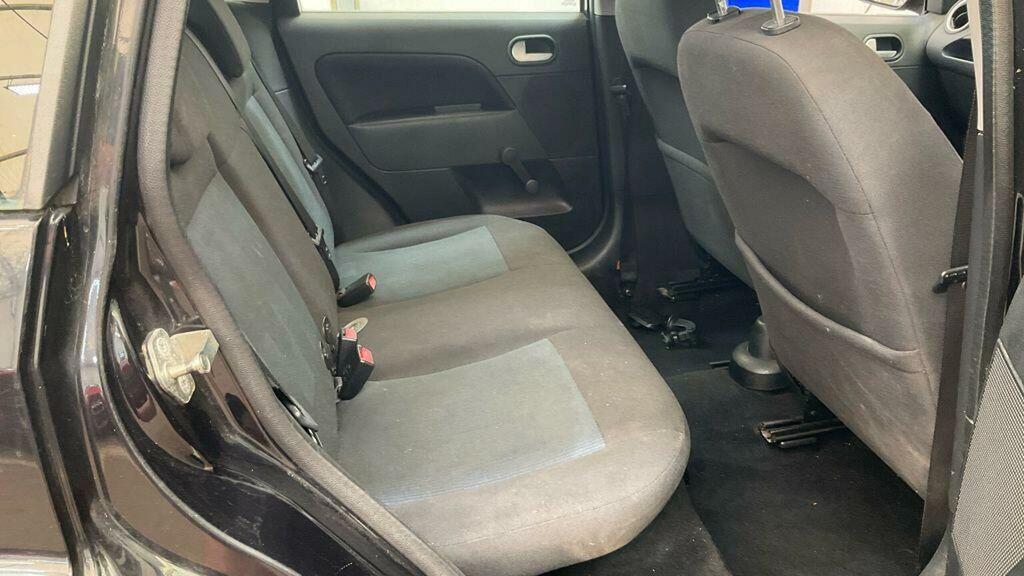 Ford Fiesta Hatchback 1.4 Zetec Climate 200707 Silver #10