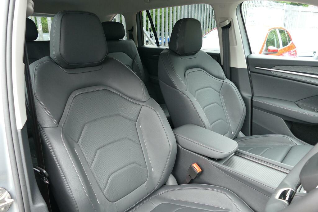 Skoda Kodiaq Kodiaq Edition X 7Seats 1.5 Tsi E-tec 150 Ps Dsg KZ06KXE Silver #4