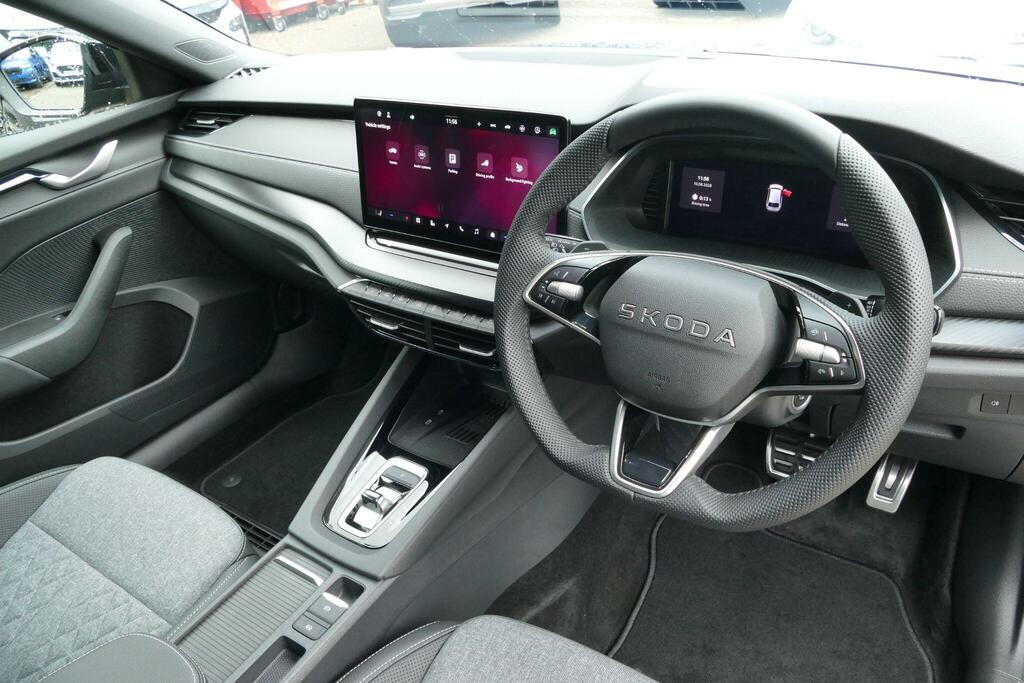 Skoda Octavia Octavia Estate Sportline 1.5 Tsi E-tec 150 Ps Dsg Purple #6