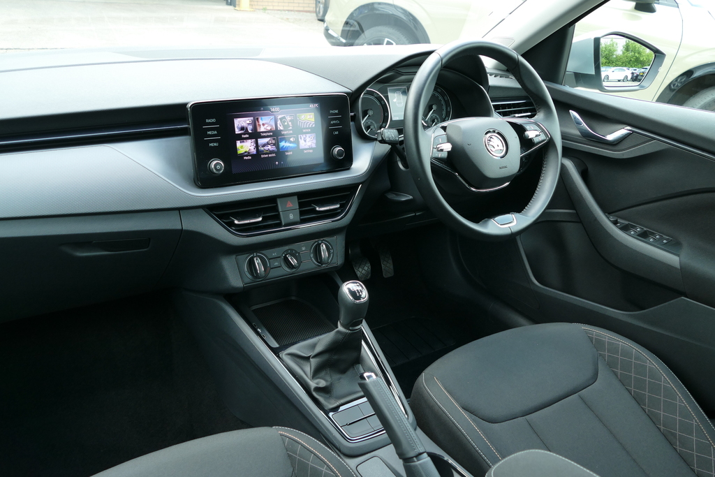 Skoda Scala 1.0 Tsi 110 Se 110 Ps Silver #2