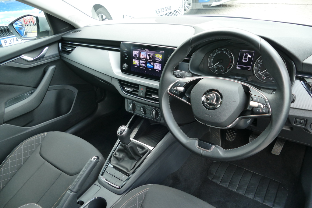 Skoda Scala 1.0 Tsi 110 Se 110 Ps Silver #6