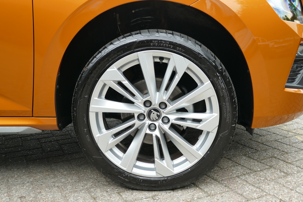 Skoda Kamiq 1.0 Tsi Se L Edition Dsg 116 Ps Orange #5