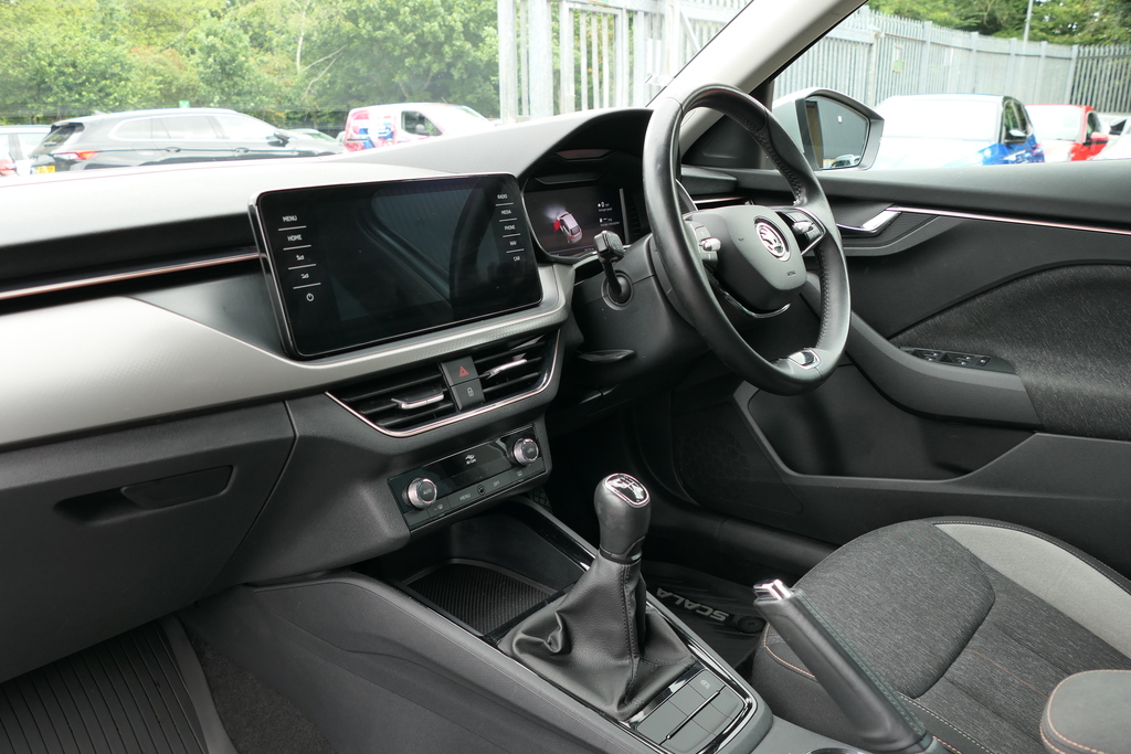 Skoda Scala 1.5 Tsi Se L 150 Ps Silver #2