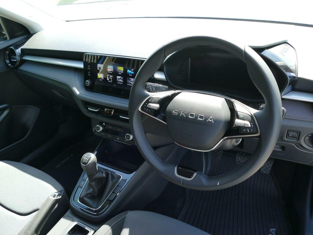 Skoda Fabia 1.0 Tsi 116 Design Edition 116 Ps Blue #2
