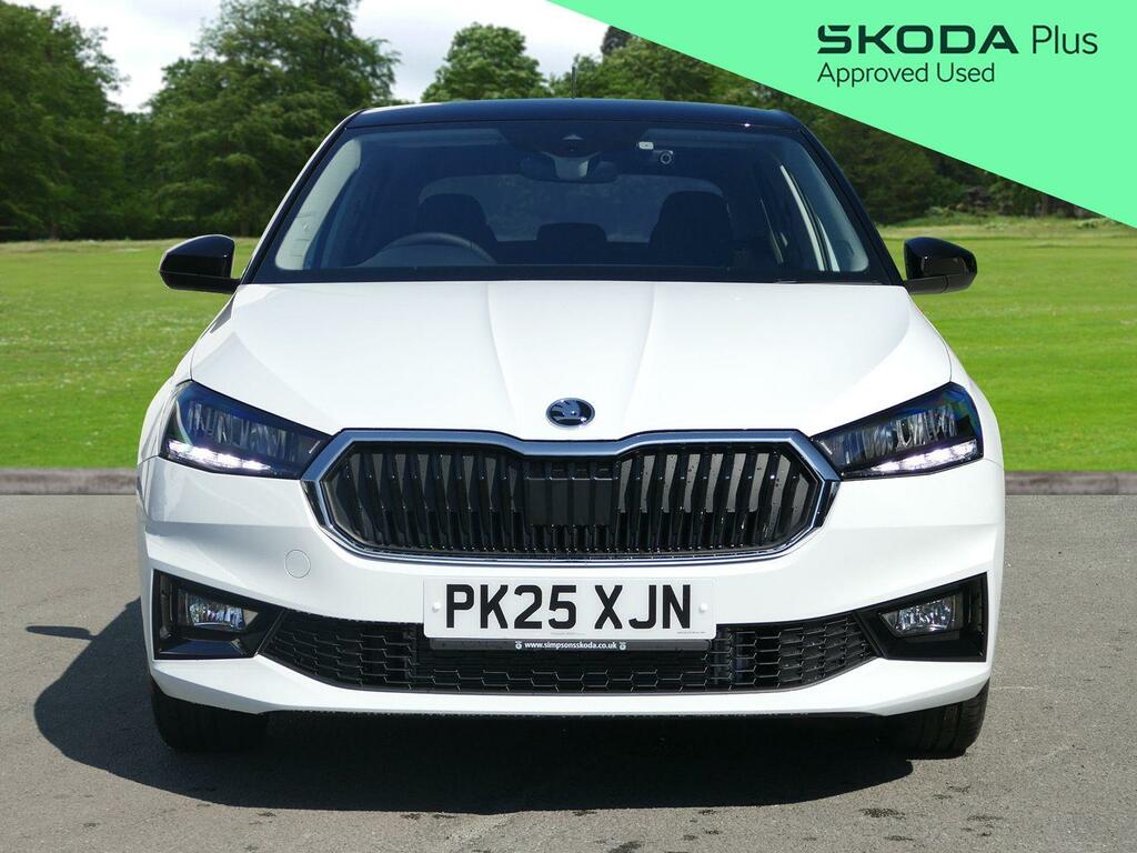 Skoda Fabia 1.0 Tsi 116 Design Edition Dsg 116 Ps White #3