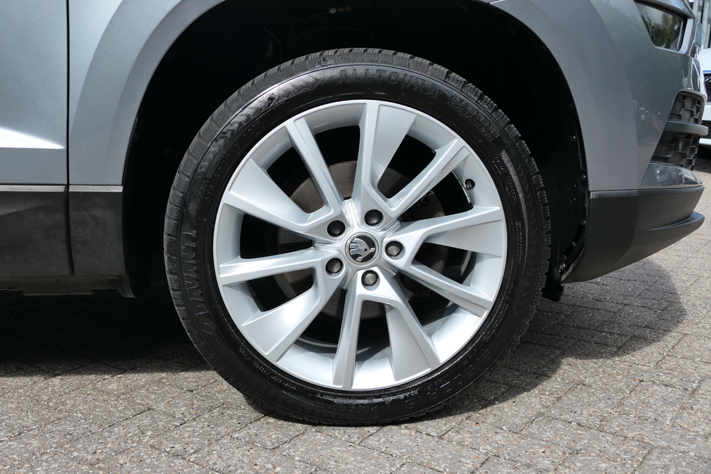 Skoda Karoq 1.0 Tsi Se L 0 Ps Grey #5