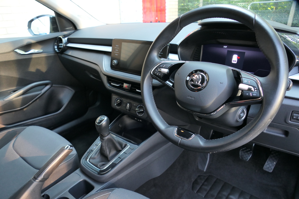 Skoda Fabia 1.0 Mpi 80 Colour Edition 80 Ps White #6