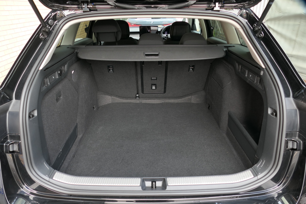 Skoda Superb Se Technology Blue #34