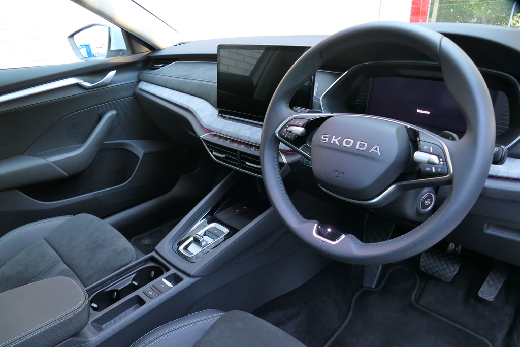 Skoda Octavia 1.5 Tsi 150 E-tec Se L Dsg 0 Ps White #6