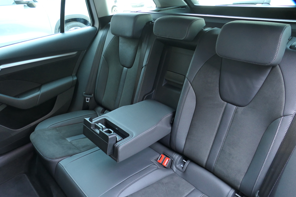 Skoda Octavia Vrs Blue #8