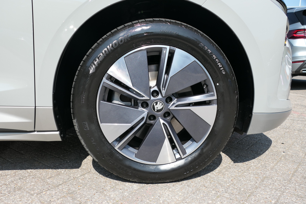 Skoda ENYAQ 210Kw 85 Edition 82Kwh 286 Ps Grey #5