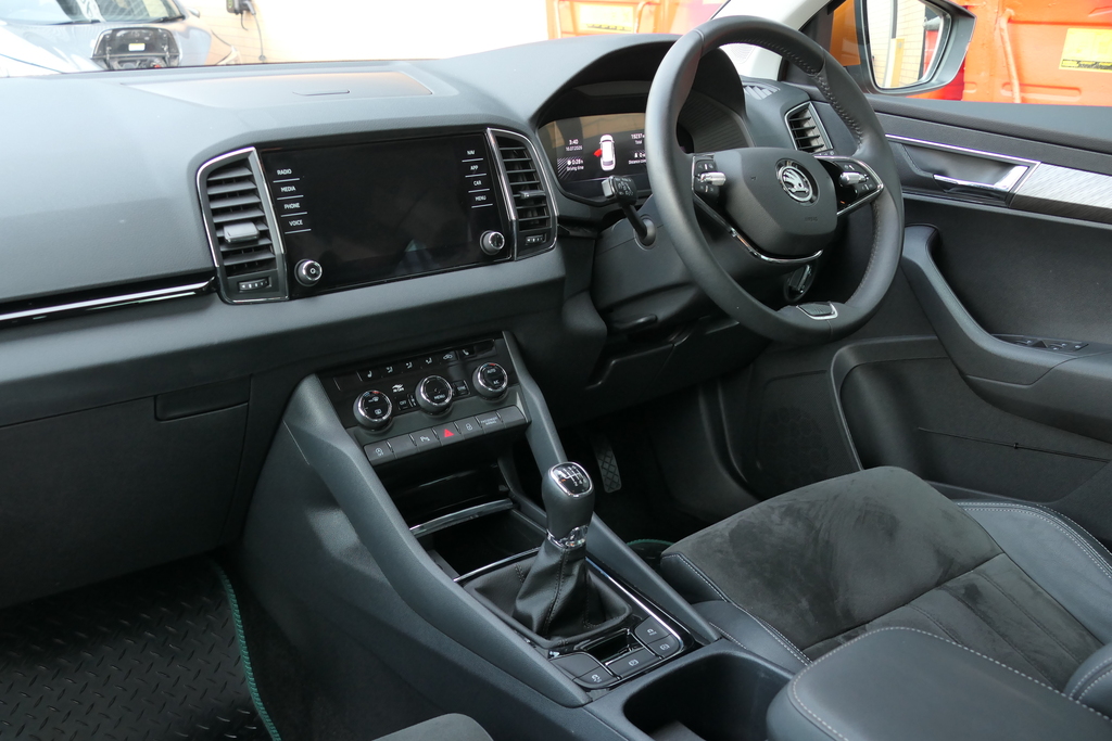 Skoda Karoq 1.0 Tsi Se L 0 Ps Orange #2