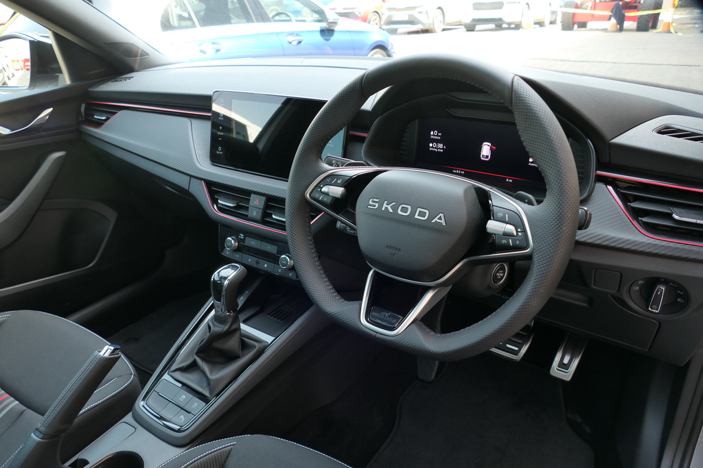 Skoda Scala 1.0 Tsi 116 Monte Carlo Edition Dsg 116 Ps Silver #6
