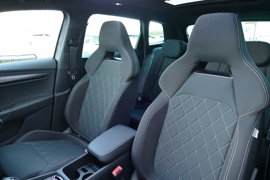 Skoda Karoq Se Technology Blue #13