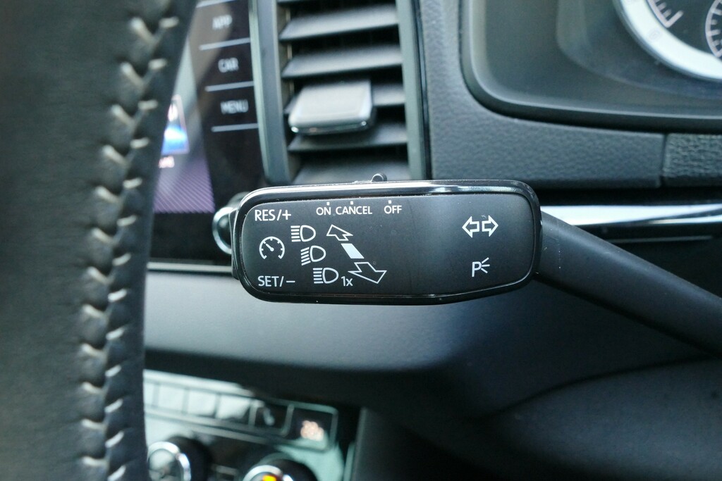 Skoda Karoq Se Technology Blue #32