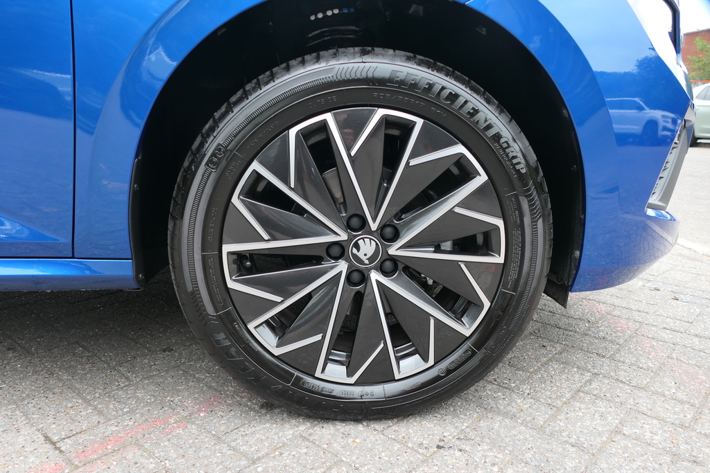Skoda Kamiq 1.0 Tsi Design Edition 0 Ps Blue #5